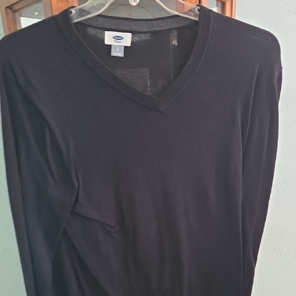 Old Navy Charcoal V-Neck Pullover